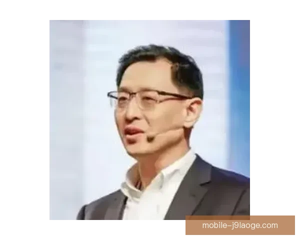 雷丁因财务困境多次遭英足总扣分陷入困局 雷丁因财务困境多次遭英足总扣分陷入困局
